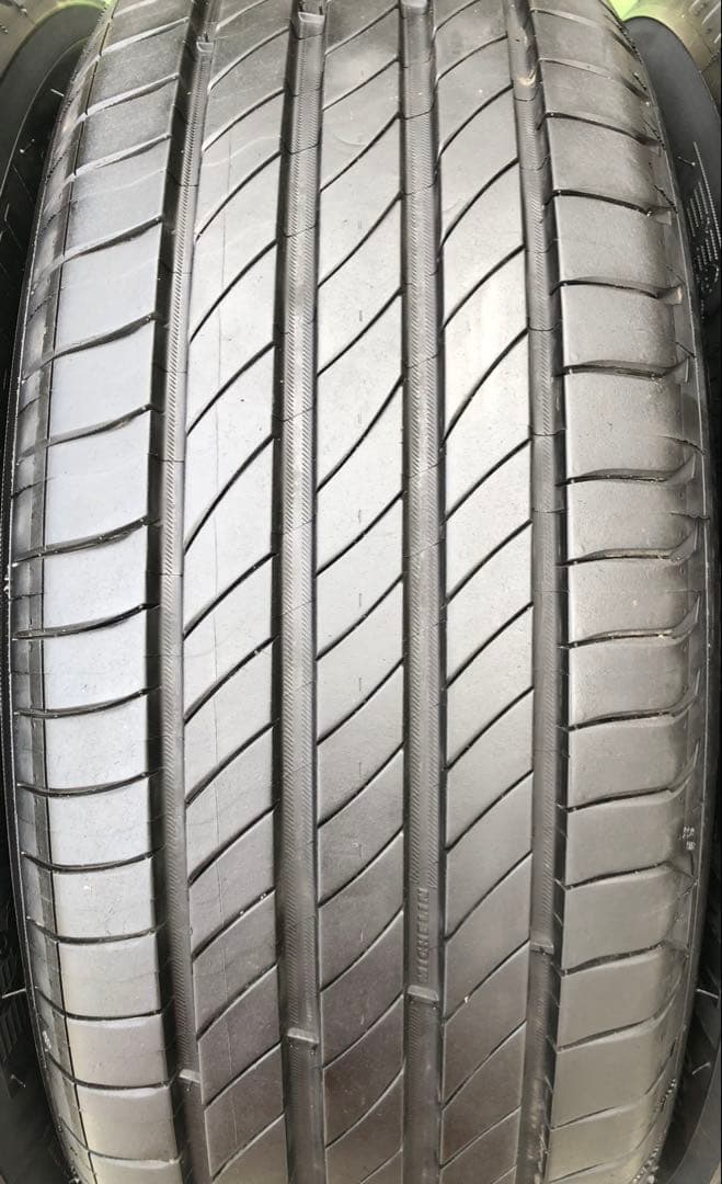 195/65 R15 MICHELIN PRIMACY 4ラジアルタイヤ