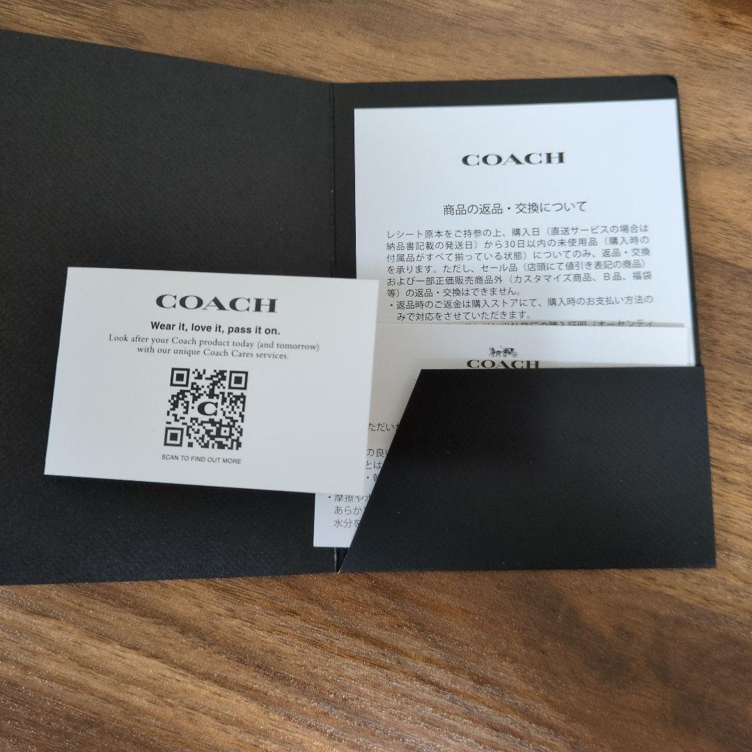COACH ブラック三つ折り財布