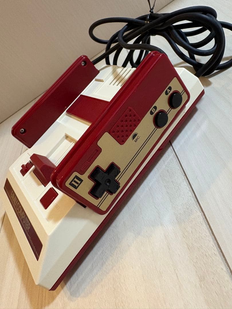 【動作確認済】ニンテンドークラシックミニ　ファミリーコンピュータ　ファミコン