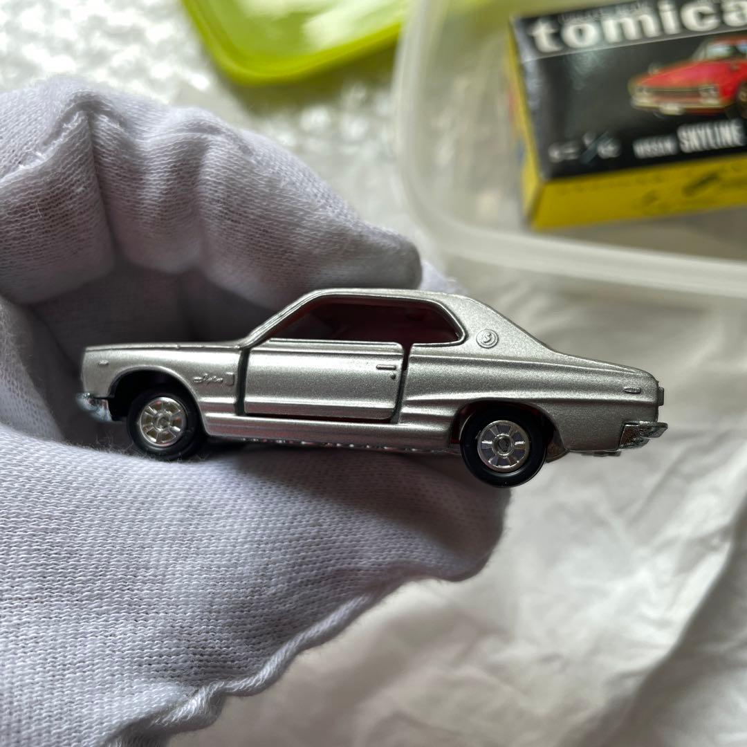 トミカ　21 ニッサン　スカイライン　2000GT 1Eホイール　新品　ミント