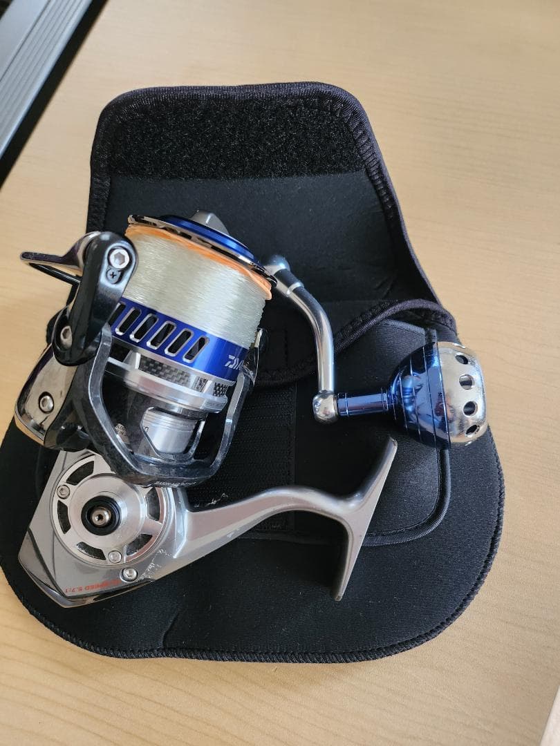 SALTIGA 4500H スピニングリール