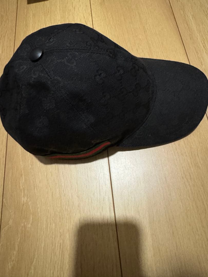 GUCCI ブラックキャップ GGパターン