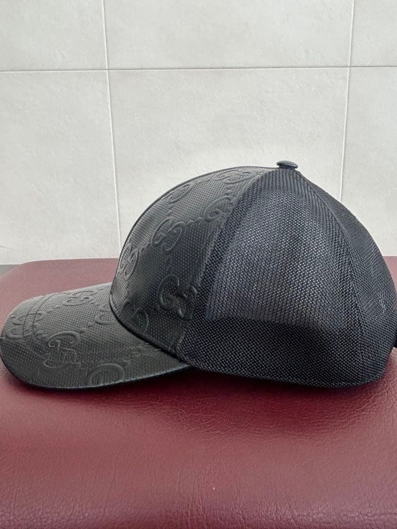 Gucci ブラック メッシュ ベースボールキャップ