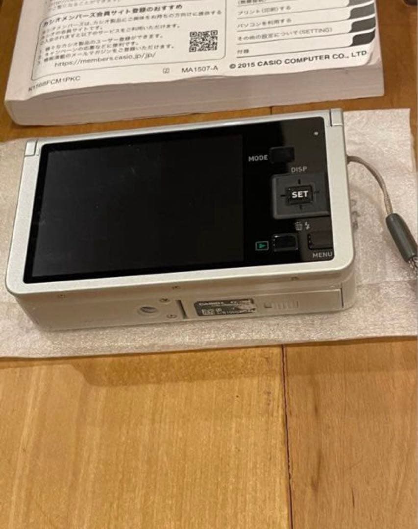 ✨美品✨CASIO EXILIM EX-ZR60 コンパクトデジタルカメラ