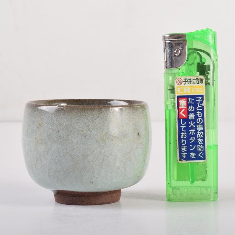 越前焼　椿窯　五島哲作　青磁　ぐい呑　盃　共箱　V　7138