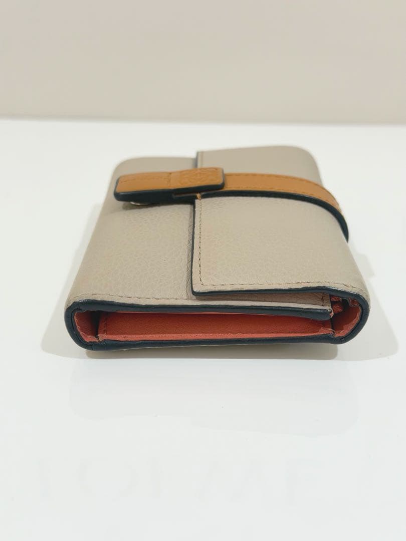 ロエベ　LOEWE スモールウォレット