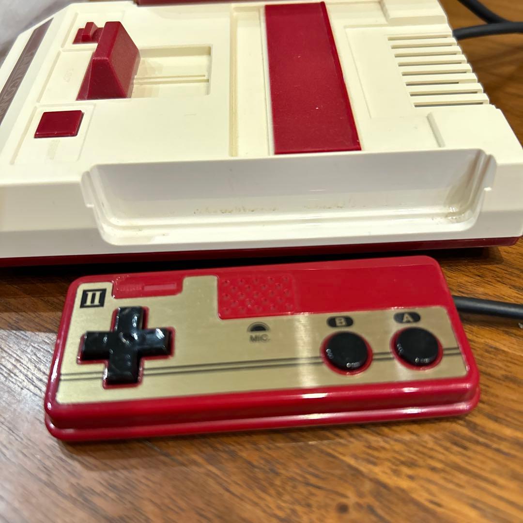 中古 美品 ニンテンドークラシックミニ ファミリーコンピュータ