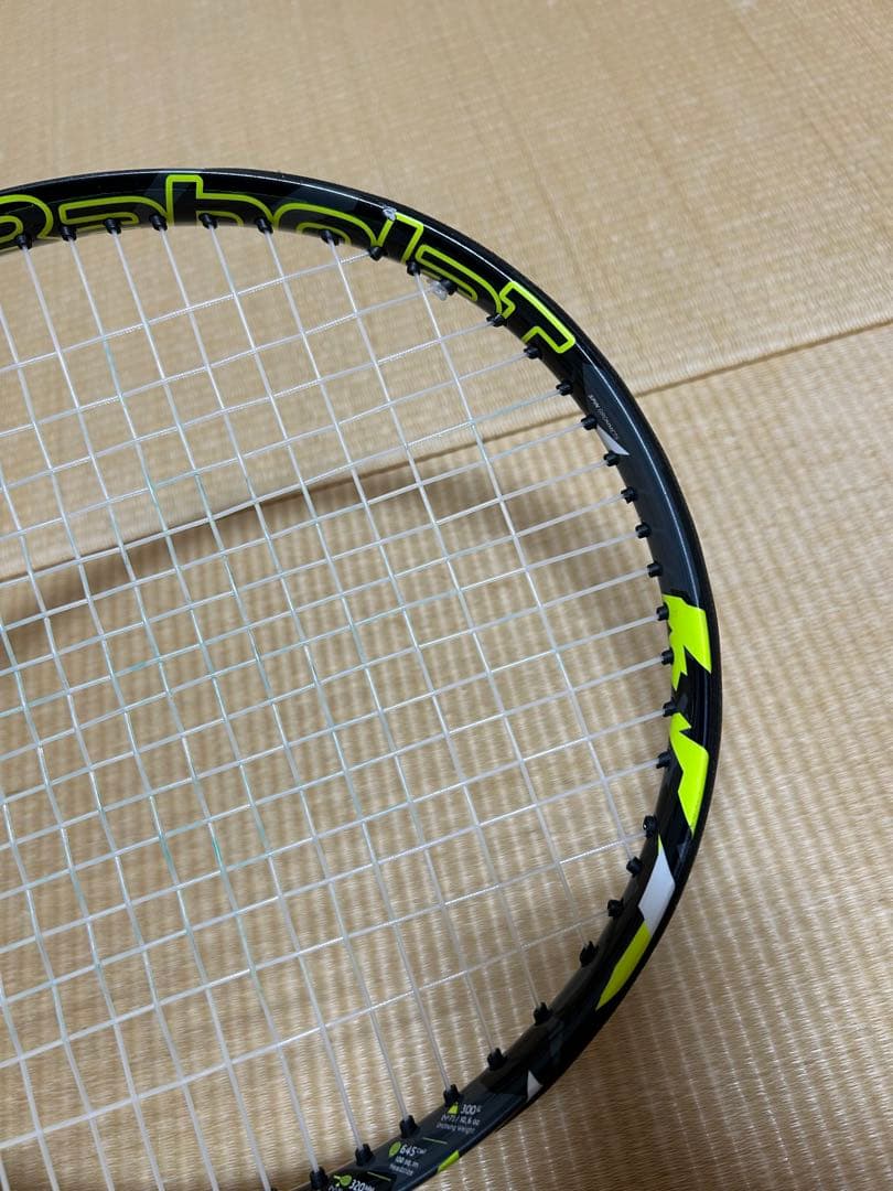 割引　バボラ テニスラケット　ピュアアエロ 2022 BABOLAT 300g