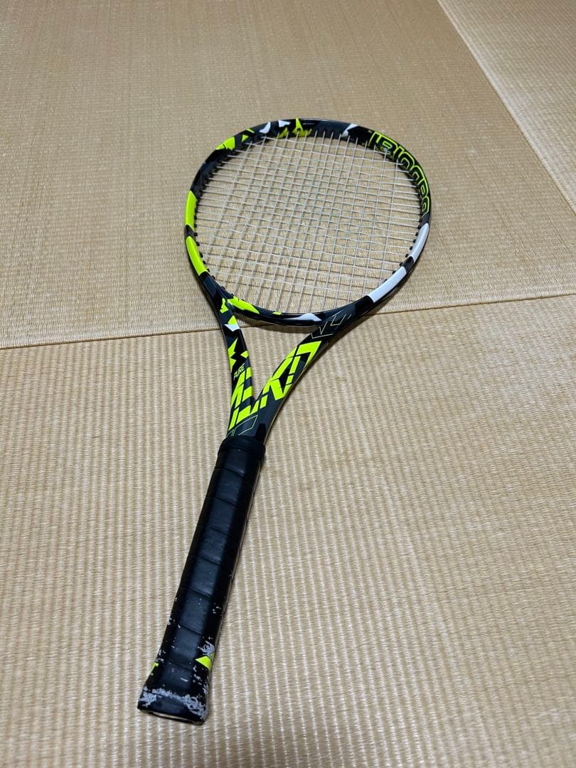 割引　バボラ テニスラケット　ピュアアエロ 2022 BABOLAT 300g