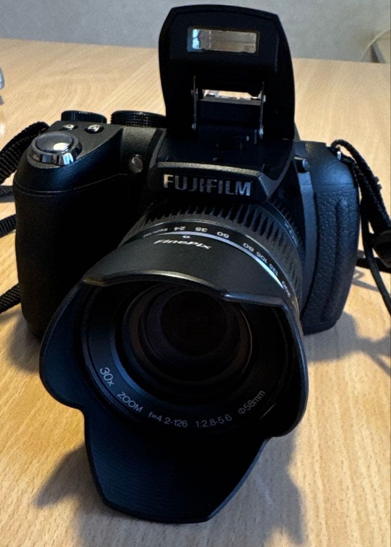 FUJIFILM FINEPIX HS10 光学30倍ズーム 動作確認済