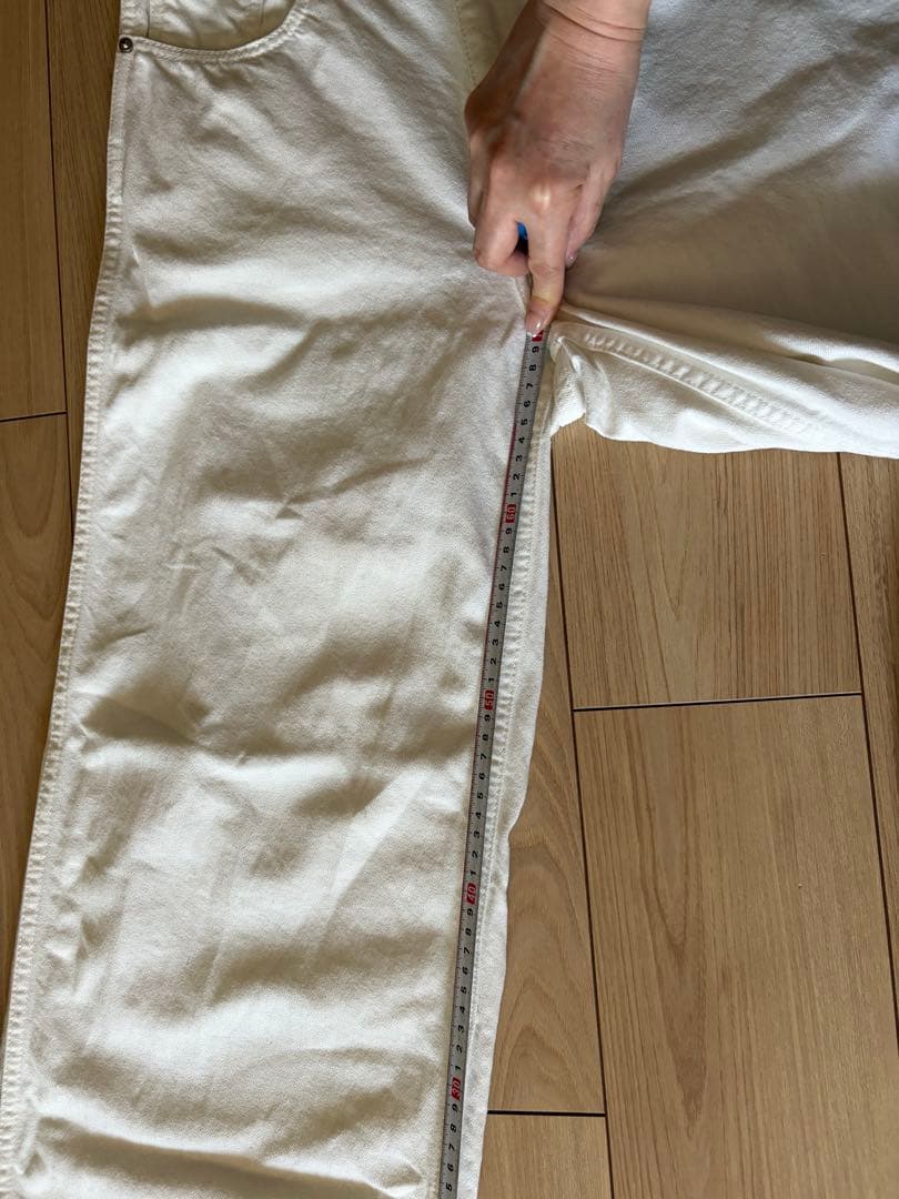 美品‼️ザシンゾーン　ワイドストレートデニム　【ホワイト】サイズ32