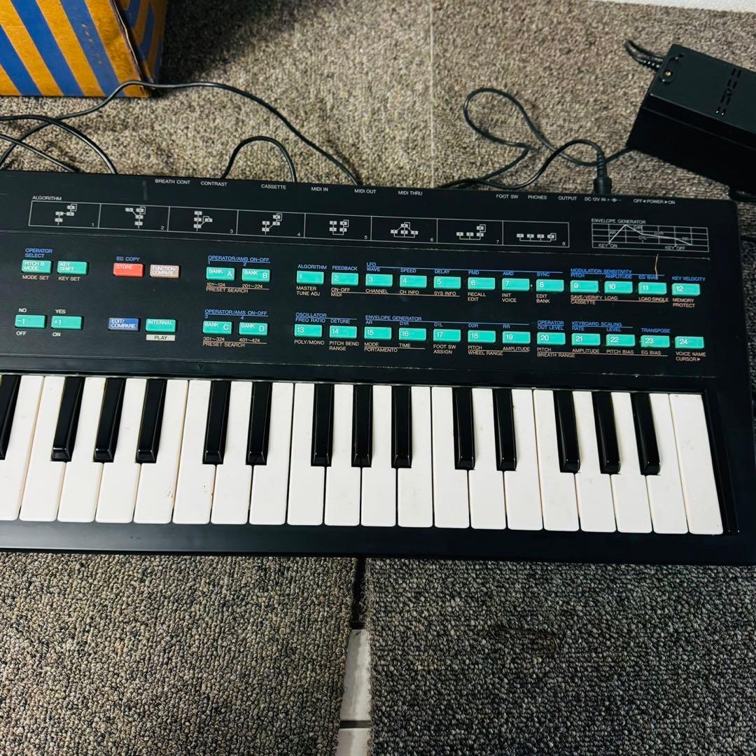 D51ジャンク✨ヤマハ シンセサイザー 49鍵 4オペレーターFM音源搭載！