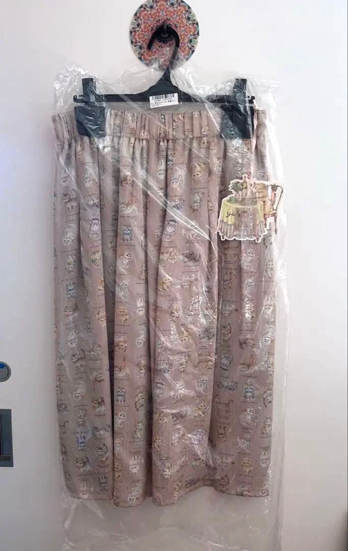 専用　新品　yukiemon こねこ図鑑スカート　3L グレー