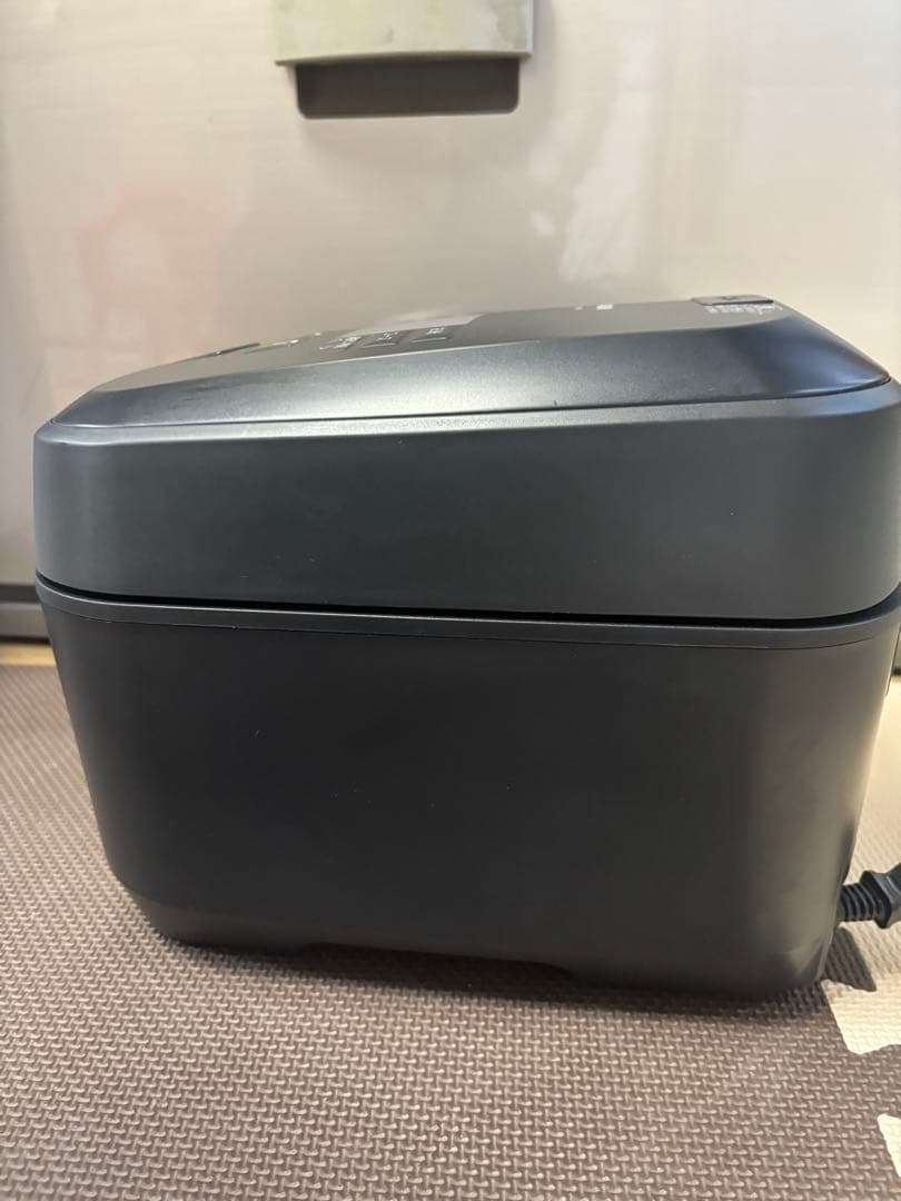 HITACHI 圧力炊飯器 RZ-V100HM-2024年製