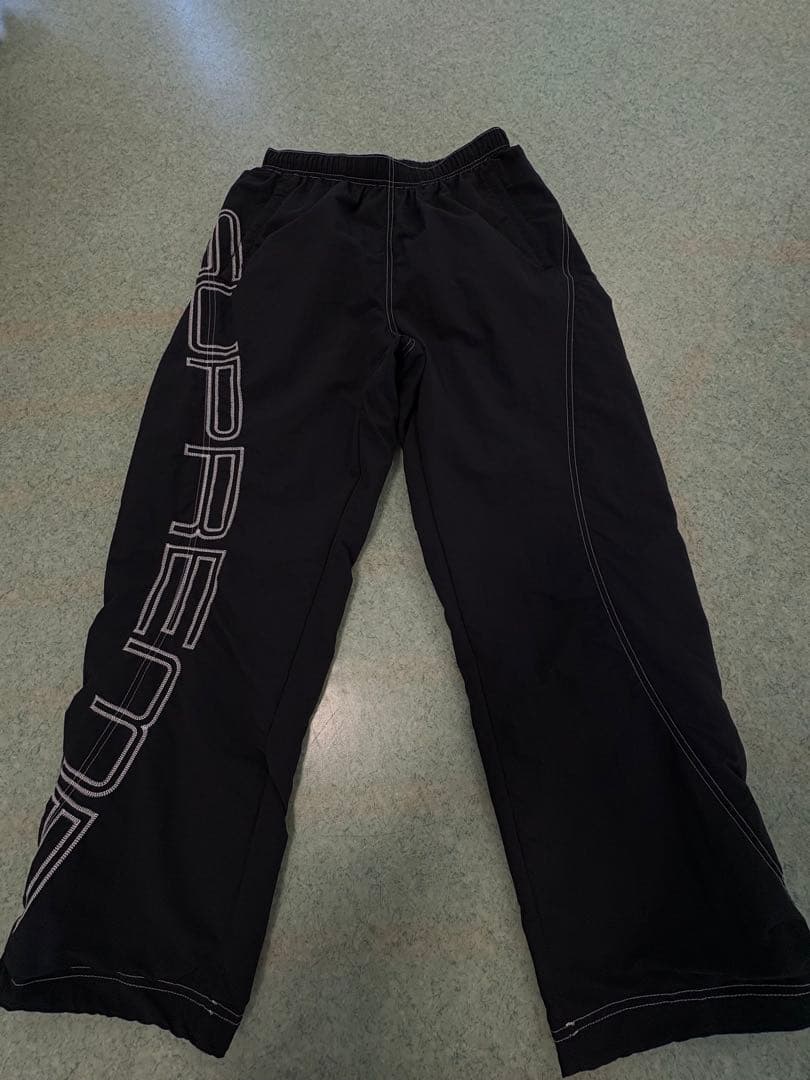 【美品です！】Spellout Embroidered Track Pant