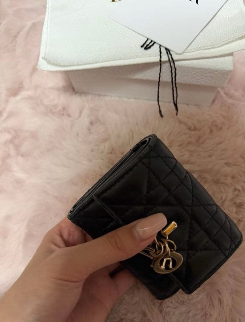 Dior 三つ折り財布 ブラック キルティング