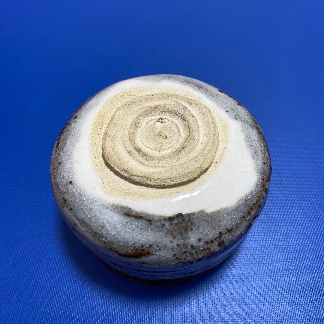 鼠志野　茶碗