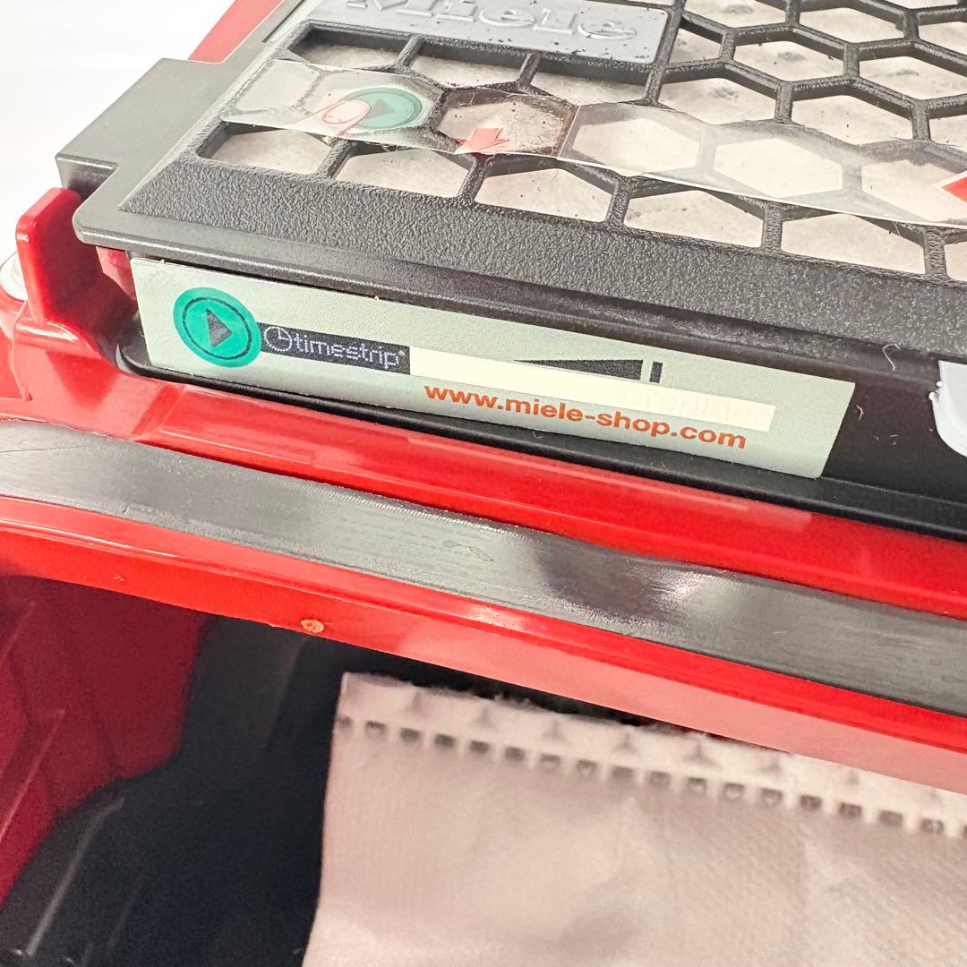 【美品・付属品完備】Miele 掃除機 C2 Cat & Dog SDBO4