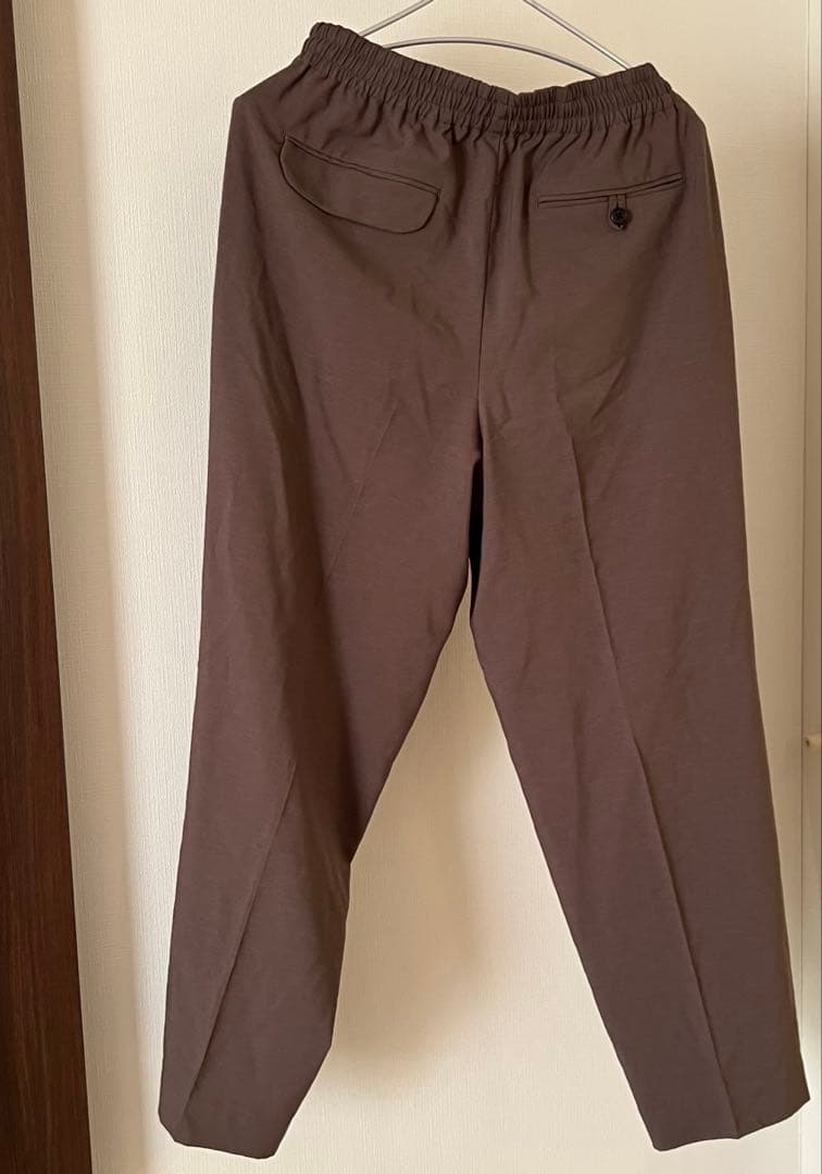UNIQLO C 感動ジャケット＆タックパンツ セットアップ M ダークブラウン