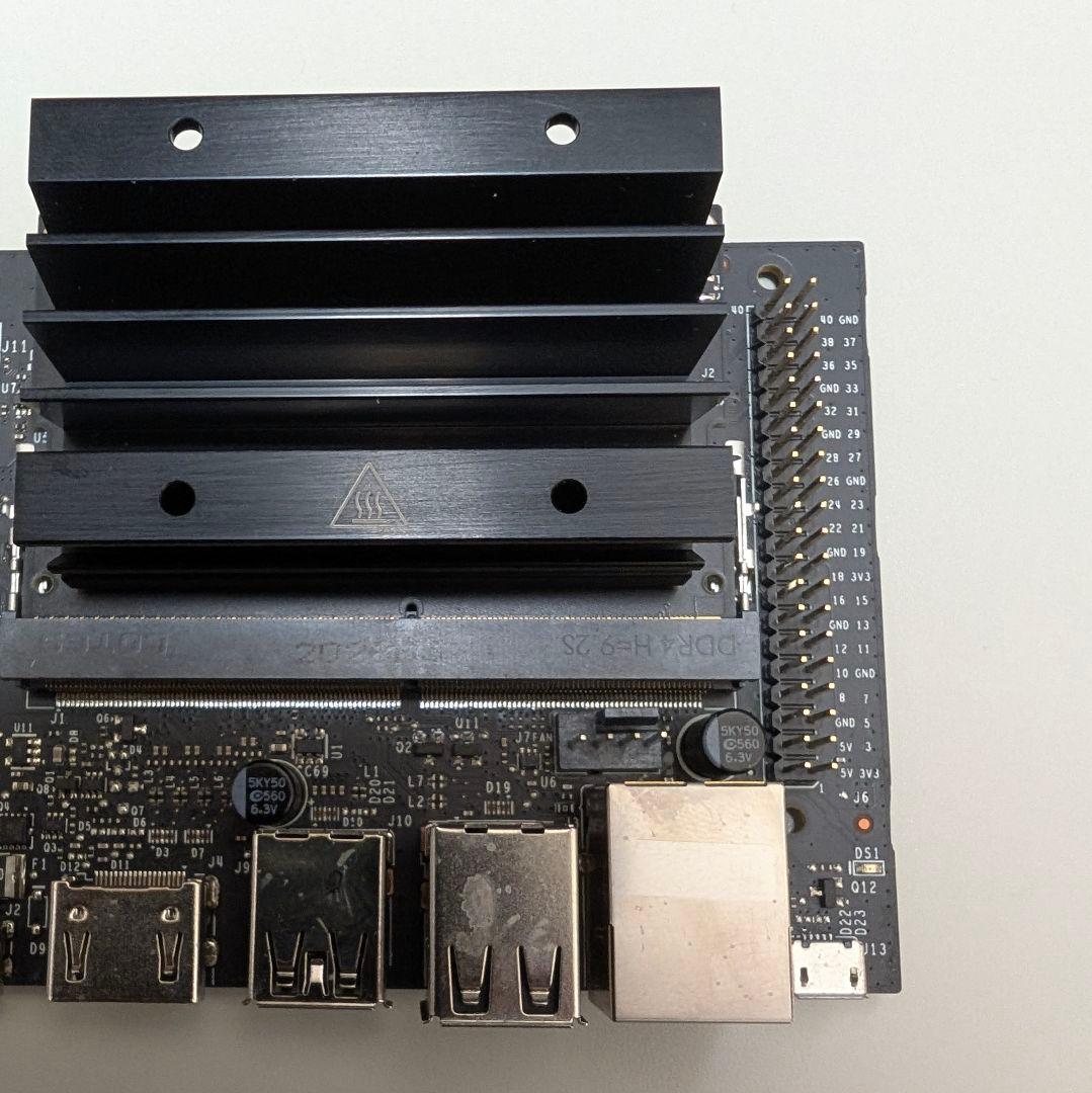 NVIDIA Jetson Nano 2GB 開発キット