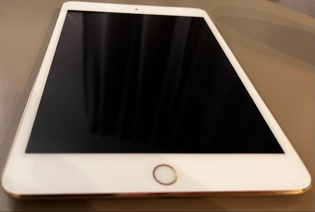 iPad mini 第4世代 128GB ゴールド Wifiモデル
