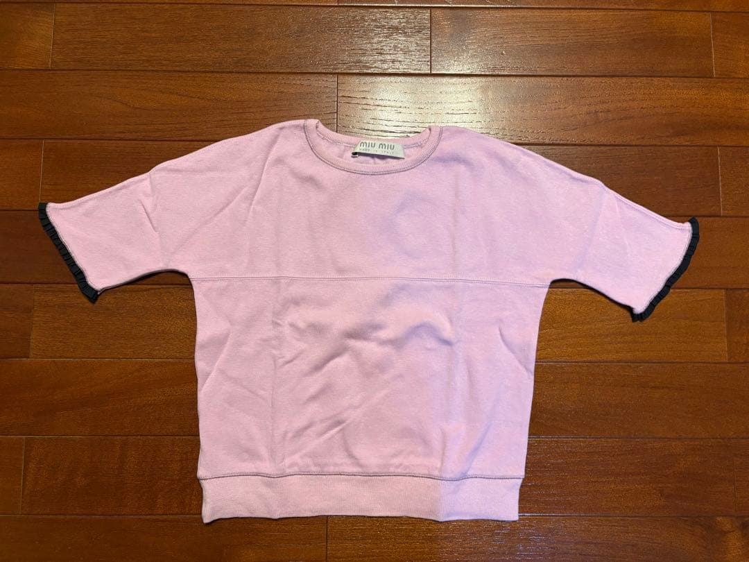 MIU MIU ミュウミュウピンク フリル付き Tシャツ