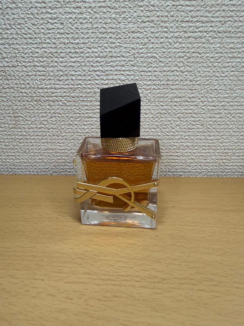 Yves Saint Laurent リブレ オーデパルファム アンタンス 30
