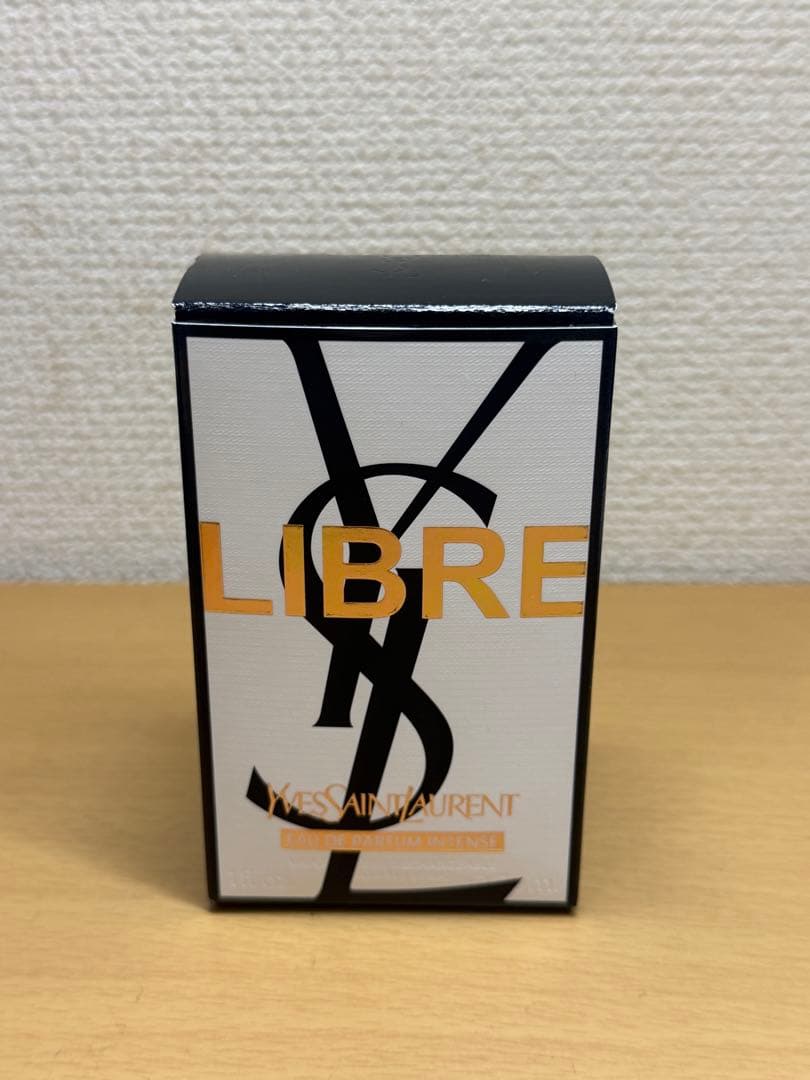 Yves Saint Laurent リブレ オーデパルファム アンタンス 30