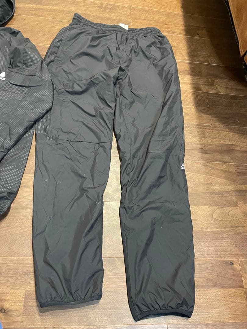 adidas ウインドブレーカー　上下セット　二つセット　✖️2