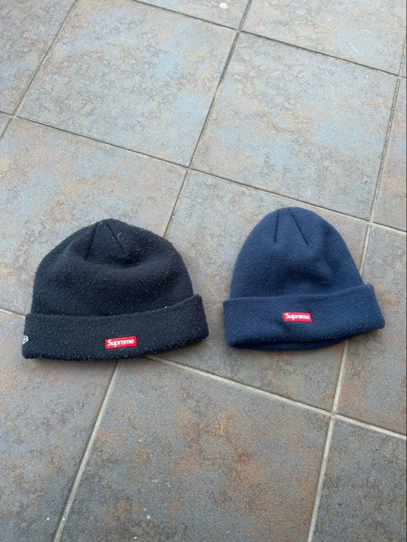 supremeビーニー2個セット