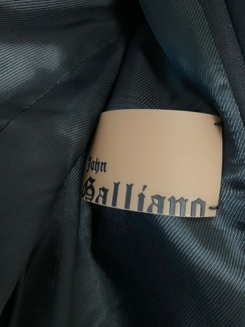 John Galliano 立体ダーツ ニュースペーパー　テーラード　黒 48