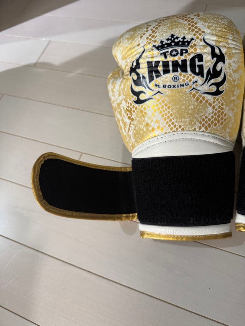 Top king グローブ10oz
