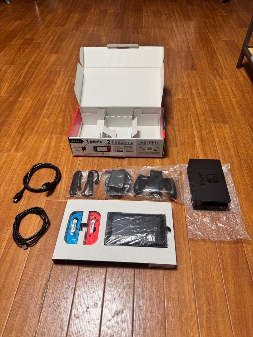 ゆ*ん様 Nintendo Switch 本体 青/赤とスプラトゥーン3セット