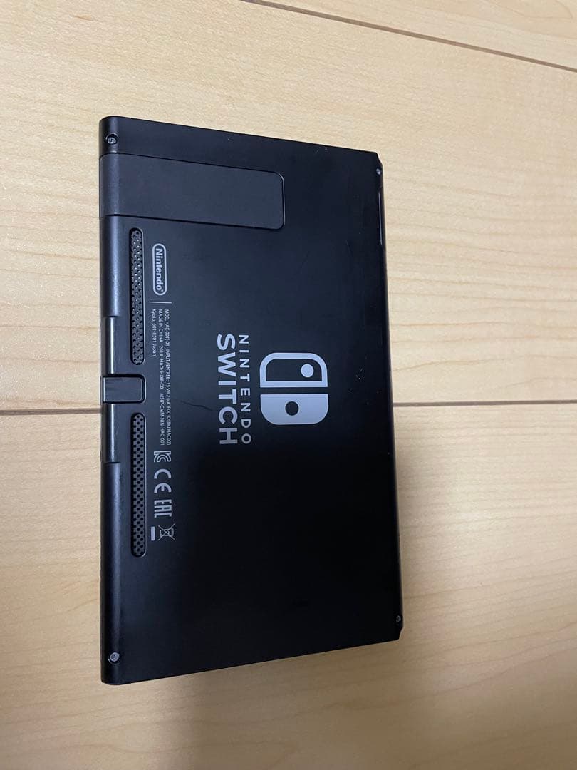 ニンテンドースイッチ本体バッテリー強化版美品付属品完備SD付き