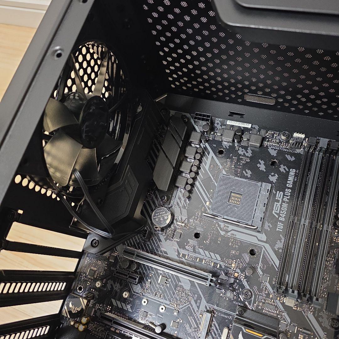 マザーボード MasterBox Q300L & ASUS B450M-PLUS GAMING