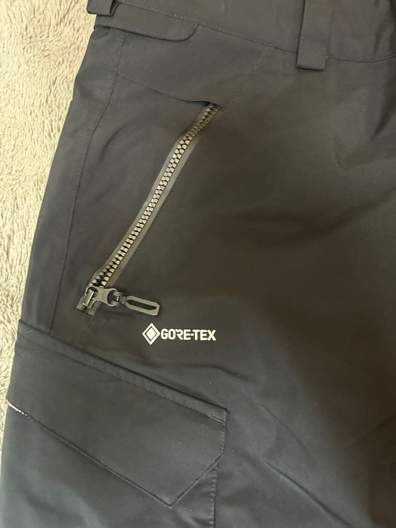 シンシンさん専用 ボルコム　美品　GORE-TEX ウェア上下セット