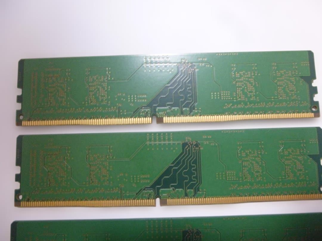 マイクロン・Micron 4GB DDR4メモリー PC4-2666V 4枚