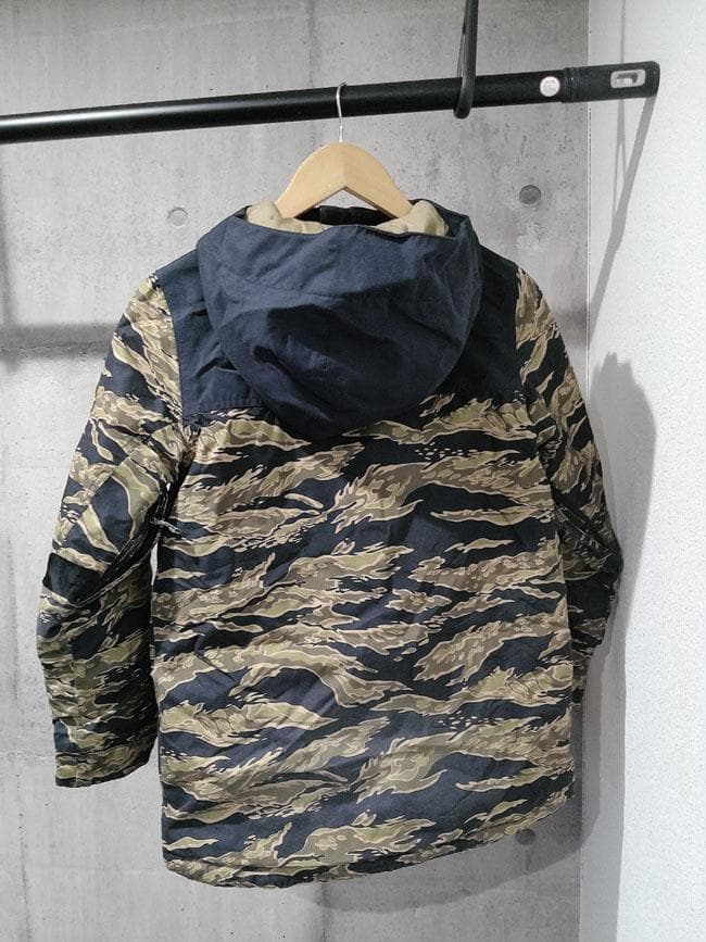 BURTON バートン BOYS' PHASE スノーボードジャケット キッズM