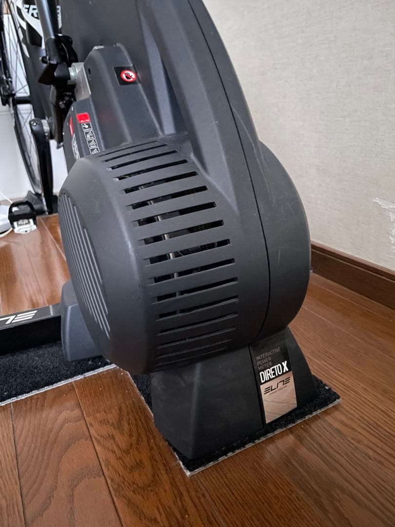 Elite Direto X ダイレクトドライブ スマートホームバイクトレーナー