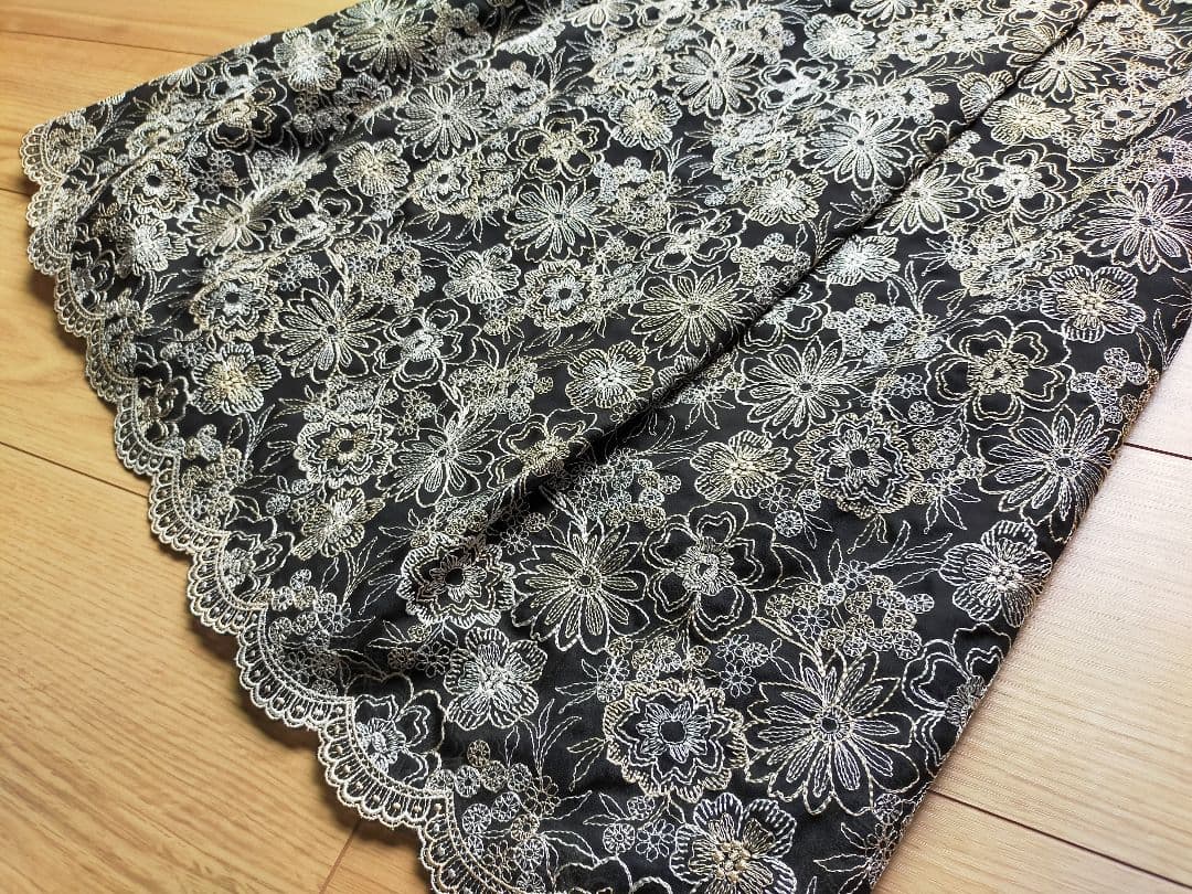 新品タグ付フランコフェラーロ 豪華花柄刺繍 フラワーモチーフ ワンピース5万