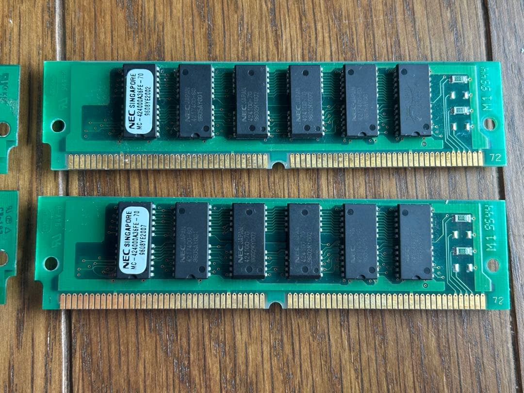PC-9821Xa7 部品取り PC-9821BF-B01 32MB等メモリ4枚