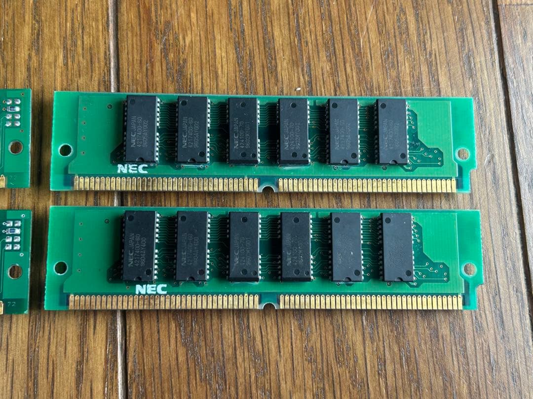 PC-9821Xa7 部品取り PC-9821BF-B01 32MB等メモリ4枚