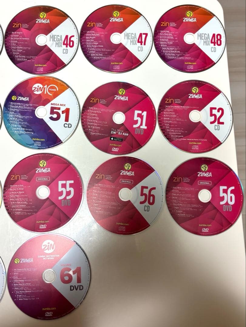 ズンバ ZUMBA ZIN40〜61 CD＋DVD（60番欠番）【美品】38枚