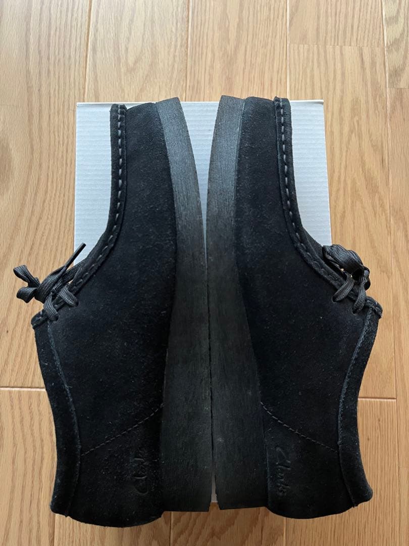 【美品】clarksクラークスワラビーブーツ スエード黒26cm