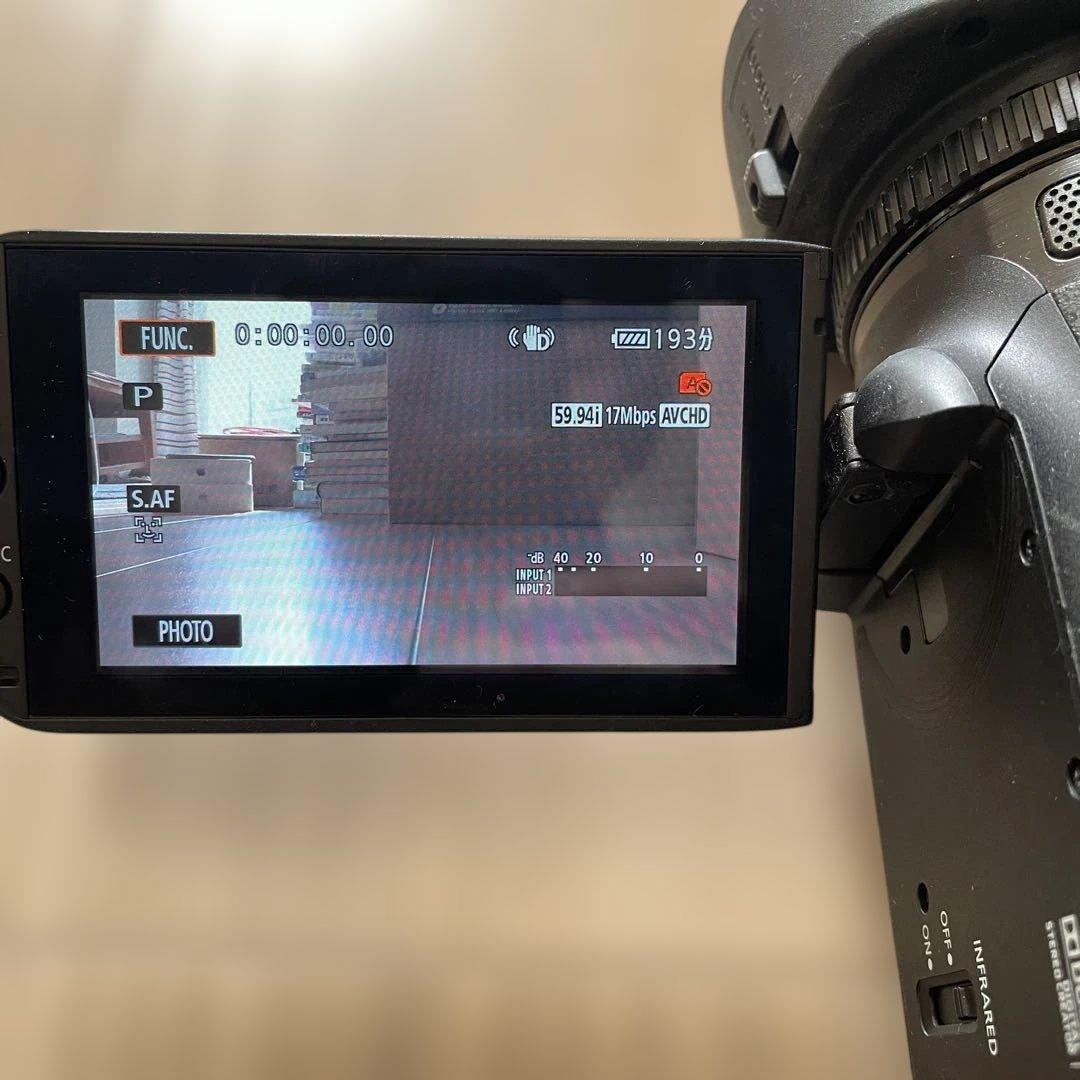 Canon XA30 ビデオカメラ （ジャンク）