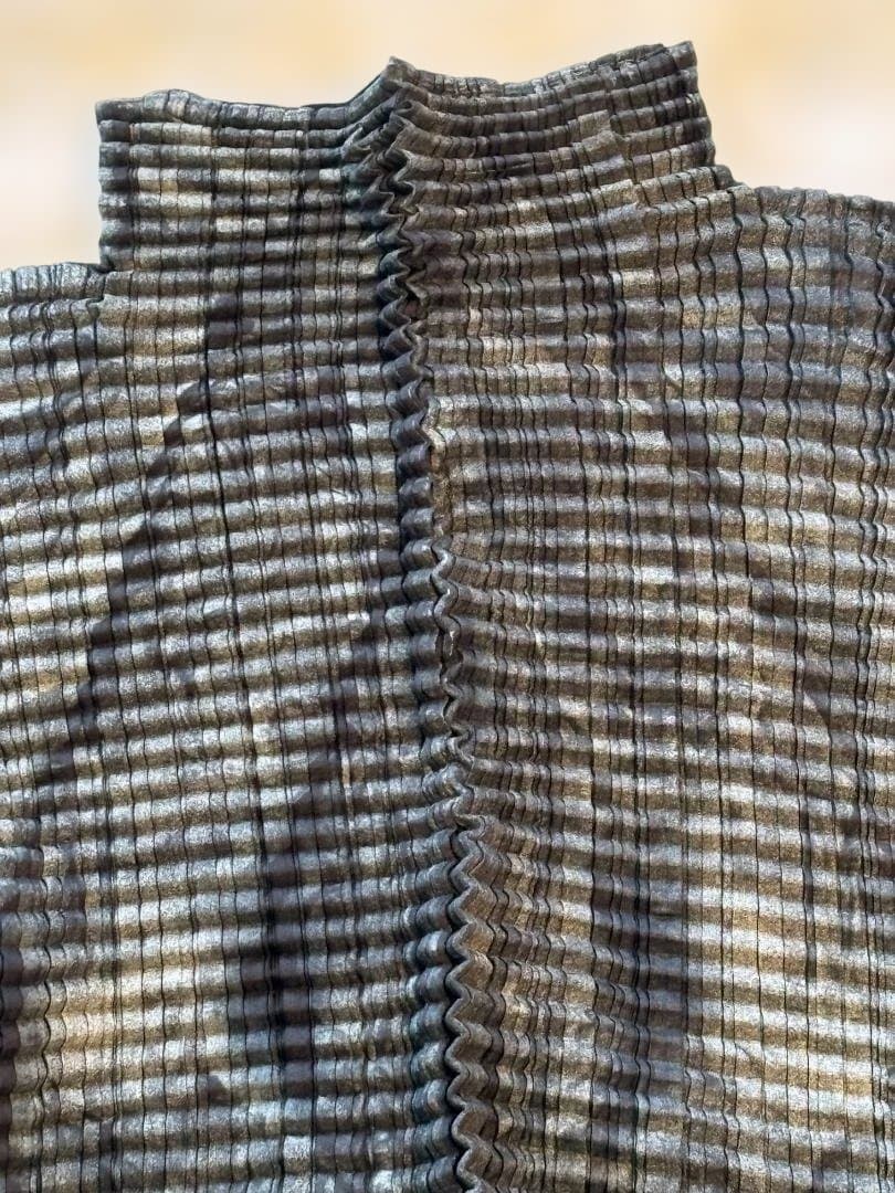 [希少] ISSEY MIYAKE アートプリントワッフルプリーツ 半袖 M
