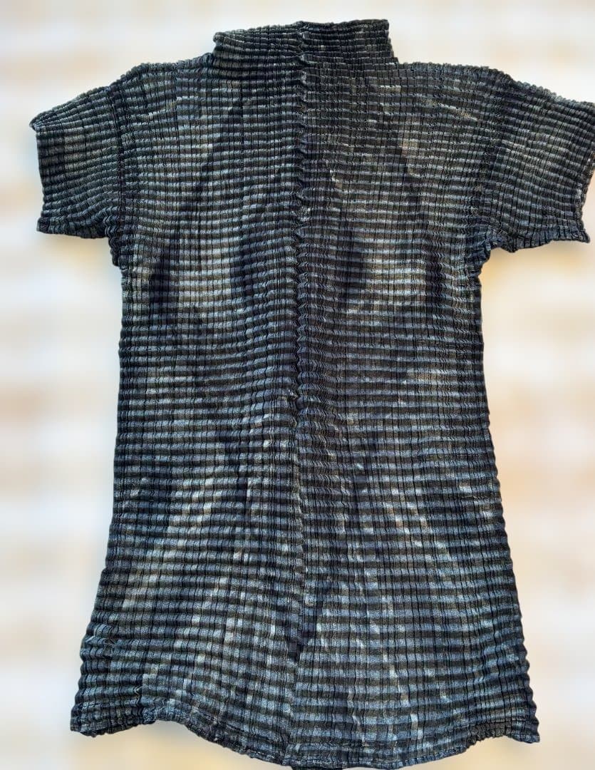 [希少] ISSEY MIYAKE アートプリントワッフルプリーツ 半袖 M