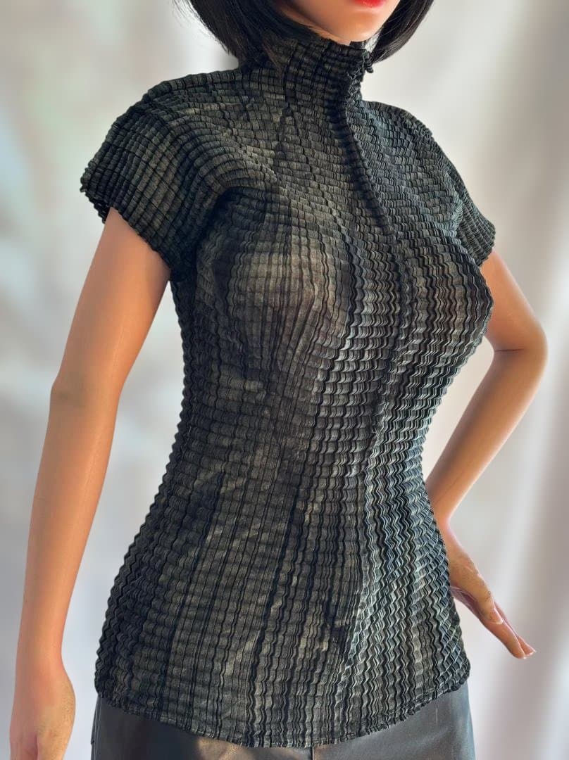 [希少] ISSEY MIYAKE アートプリントワッフルプリーツ 半袖 M