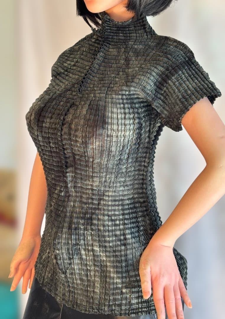 [希少] ISSEY MIYAKE アートプリントワッフルプリーツ 半袖 M