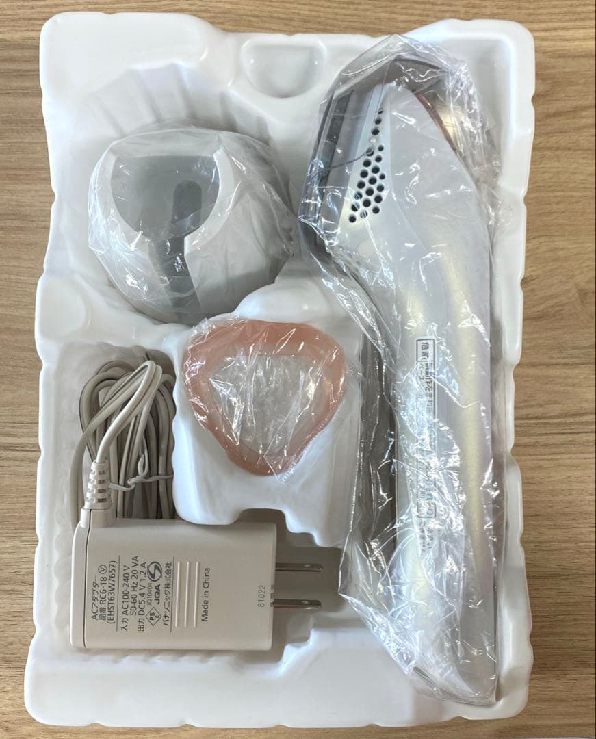 Panasonic イオンエフェクター　EH-ST86-P 導入美容器